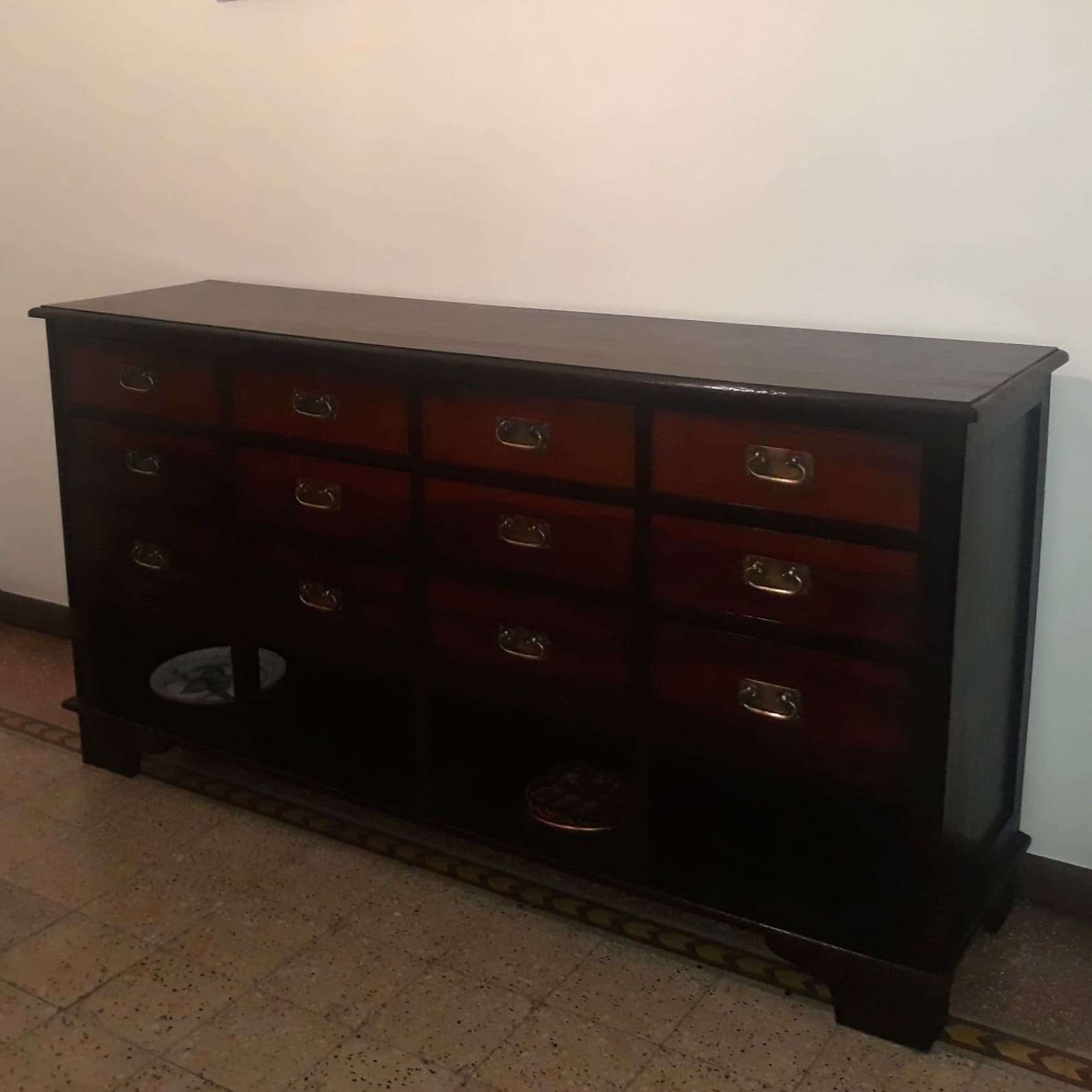 Dopo - Ricolorazione Cassettiera