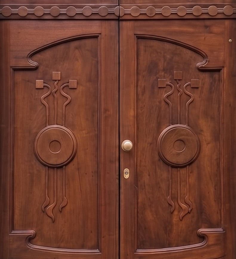 Restauro Elementi Architettonici - Portone in Legno